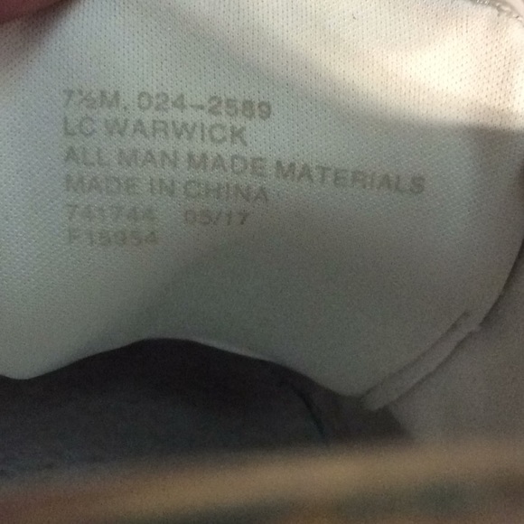 Liz Claiborne sneakers - Picture 8 of 9